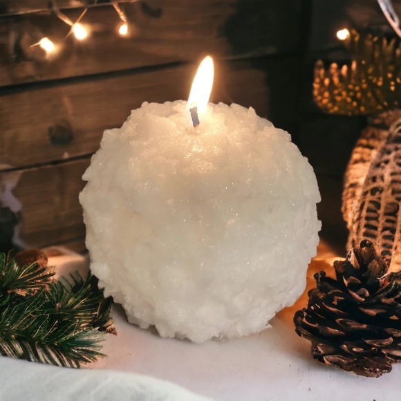 Snowball Candels - Picture 6 of 7